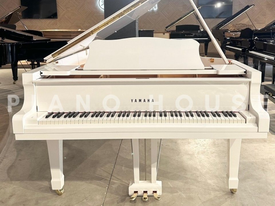 Hình ảnh chi tiết YAMAHA C6 PWH (USED) góc chụp 2